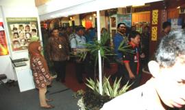 Presiden RI, Bpk. Susilo Bambang Yudhoyono hadir dalam acara Pameran Pers dan Jambi Emas Expo 2012