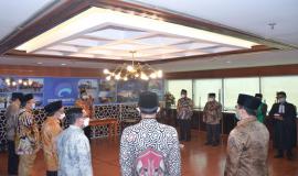 Situasi saat Pelantikan Pejabat Fungsional Pengendali Frekuensi Radio Tingkat Keahlian yang berlangsung di Lantai 13 Gedung Sapta Pesona, Rabu (17/02/2021).
