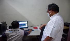 Direktur Pengendalian SDPPI Sabirin Mochtar Melakukan Kunjungan Ke Stasiun Monitoring Internasional HF Tanjung Morawa dan Melihat Kondisi Stasiun Monitoring Tetap dan Bergerak V/UHF