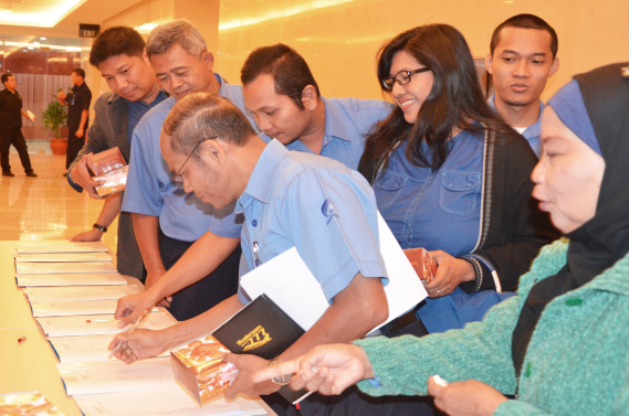 Ilustrasi: SOSIALISASI TENTANG PENILAIAN PRESTASI KERJA PEGAWAI NEGERI SIPIL DI LINGKUNGAN DITJEN SDPPI