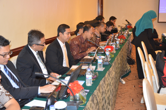 Ilustrasi: Pertemuan Koordinasi Satelit Antara Administrasi Indonesia dengan Administrasi Malaysia