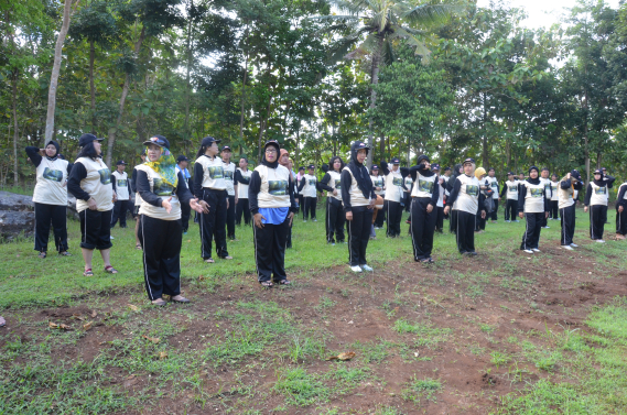 Ilustrasi: KEGIATAN OUTBOUND DITJEN SDPPI  DI GOA PINDUL WONOSARI GUNUNG KIDUL YOGYAKARTA