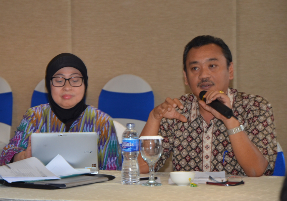 Ilustrasi: PELAKSANAAN RAPAT MONITORING DAN EVALUASI STANDAR OPERASIONALPROSEDUR (SOP) DITJEN SDPPI