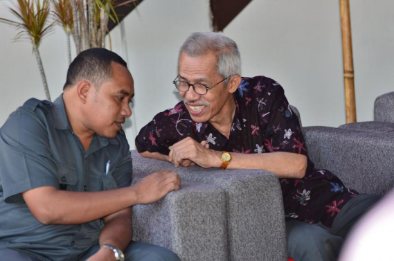 Ilustrasi: KEMKOMINFO GELAR PENGOBATAN GRATIS