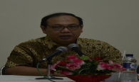 Muhammad Imanuddin, Asdep Inovasi dan Sistem Informasi Pelayanan Publik Kementerian PANRB memberi penjelasan mengenai pelaksanaan Kompetisi Inovasi Pelayanan Publik Tahun 2016