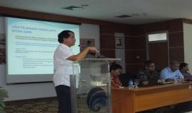 Kepala UPT Semarang, Hercules Sitorus, selaku narasumber menyampaikan paparan