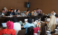 Suasana pada rapat Fialisasi Penyusunan Data Statistik Semester I Tahun 2016 (6/10). kegiatan ini diselenggarakan untuk memetakan hasil pengolahan data disamping  memvalidasi data-data dari satuan kerja terkait  sehingga data yang nantinya disajikan dapat dipertanggung jawabkan.