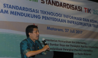 Forum Standardisasi  TIK