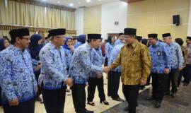 Menteri Komunikasi dan Informatika mengucapkan selamat kepada Pengurus Korpri masa bhakti 2017-2022