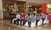 Peserta undangan, sedang mendengarkan kata sambutan pada acara Manado PPI Expo 2018.