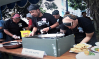 Aksi Tim Memasak Ditjen SDPPI,(Kominfo) saat mengikuti kegiatan lomba Hari Kartini 2018