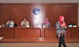  Kepala Seksi Standar Infrastruktur Telekomunikasi Radio, Direktorat Standardisasi PPI (Andi Faisa Achmad) memberikan memahaman terkait dengan Dukungan Standardisasi Perangkat dalam membangun Infrastruktur Digital dan Industri 4.0.kepada Siswa SMK Negeri Rajapolah Tasikmalaya, Jawa Barat 8/11 2018