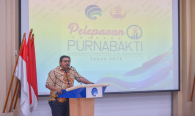Plt. Sekretaris Jenderal Kemkominfo Ismail memberikan sambutan pada acara Pelepasan Purnabakti Kominfo (30/11).