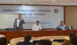 Para Narasumber dari GSMA pada kegiatan Capacity Building Training IoT (29/1).