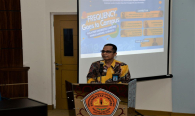  Dalam sambutan sekaligus membuka kegiatan, Wakil Rektor III Bidang Kemahasiswaan dan Alumni Unila Prof Karomani menyampaikan terimakasih atas dipilihnya kampus mereka dalam program Ditjen SDPPI.