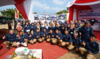 Dirjen SDPPI Ismail beserta jajarannya dan Inspektur Jenderal Kemkominfo Doddy Setiadi foto bersama dengan pegawai Balai Monitor Kelas II Padang pada Jumat (23/8) di Padang.