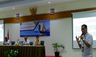 Narasumber dari Direktorat Pengendalian SDPPI Gunadi Penggunaan perangkat telekomunikasi radio sesuai dengan ketentuan yang berlaku mendukung keselamatan pelayaran 13/11/2019