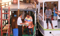 Kabalmon Kupang (Moh.Syarif Helmi) Mmberikan Sosialisasi kepada Nelayan lokasi di pantai pelabuhan Labuan Bajo dilandasi lokasi yang sangat ramai dengan kapal nelayan ataupun kapal wisata menuju destinasi Taman Nasional Komodo 13/11/2019
