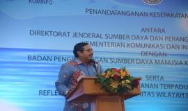 Dirjen SDPPI Ismail memberikan sambutan pada kegiatan Pembukaan Pusat Pelayanan Terpadu Ditjen SDPPI tahun 2020 di Gedung Wisma Antara dan Persiapan Zona Integritas Menuju Wilayah Birokrasi Bersih dan Melayani (WBBM) tahun 2020 (14/1).