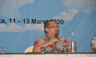 Sesditjen SDPPI R Susanto memberikan sambutan sekaligus menutup Workshop Aplikasi Sistem Informasi Manajemen dan Akuntansi Barang Milik Negara (SIMAK BMN) dan Persediaan (13/3).