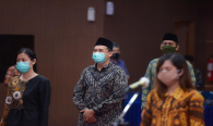 Kepala Subdirektorat Penataan Alokasi Spektrum Dinas Tetap Dan Bergerak Darat Adis Alifiawan hadir sebagai perwakilan dari Ditjen SDPPI yang dilantik di tempat kegiatan Pengangkatan dan Pelantikan Jabatan Administrasi ke dalam Jabatan Fungsional di Jakarta, Selasa (13/10/2020).