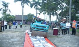 Pemusnahan Barang Bukti Hasil Penertiban diwilayah Provinsi Banten, Selasa (31/08/2021).