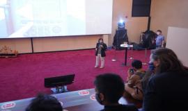 Subkoordinator Monitoring Spektrum Frekuensi Radio Renny Kusumaningtyas hadir sebagai salah satu pembicara pada Dubai Expo 2020, (27/12).