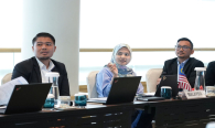 Perwakilan Malaysian Communications & Multimedia Commission (MCMC).