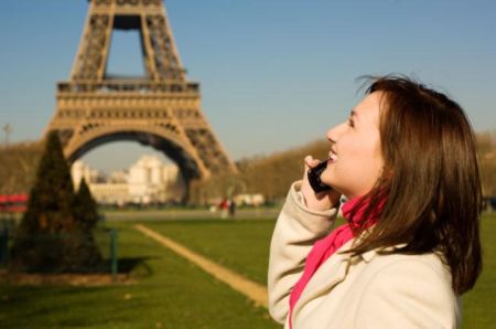 Sumber Ilustrasi : http://cdn.mundodastribos.com/520369-roaming-internacional-como-economizar-2.jpg