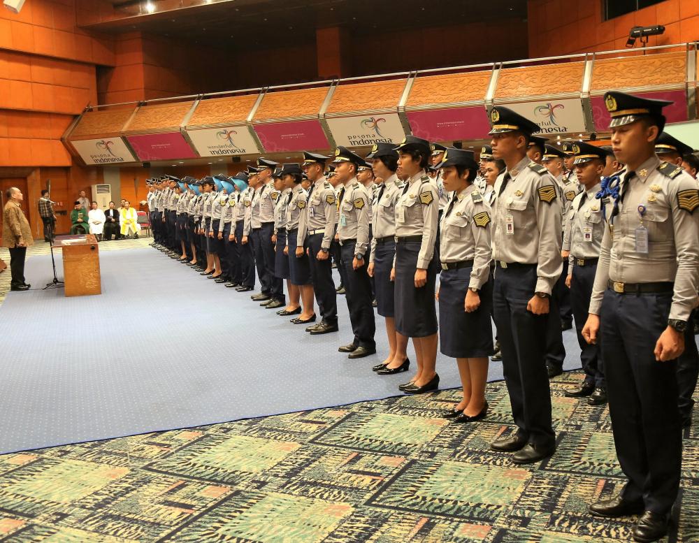 Direktur Operasi Sumber Daya, Ditjen SDPPI Rachmat Widayana melantik 250 lulusan REOR angkatan XI Tahun 2016