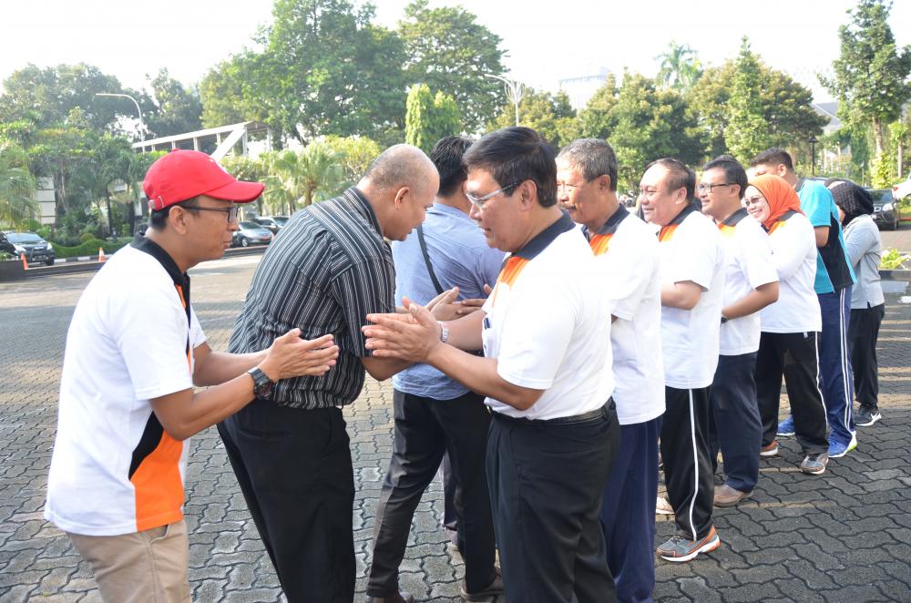 Ilustrasi: Setditjen SDPPI, Sadjan beserta pejabat eselon II lainnya bersilaturahmi dengan pegawai Ditjen SDPPI jelan ramadhan (23/5)