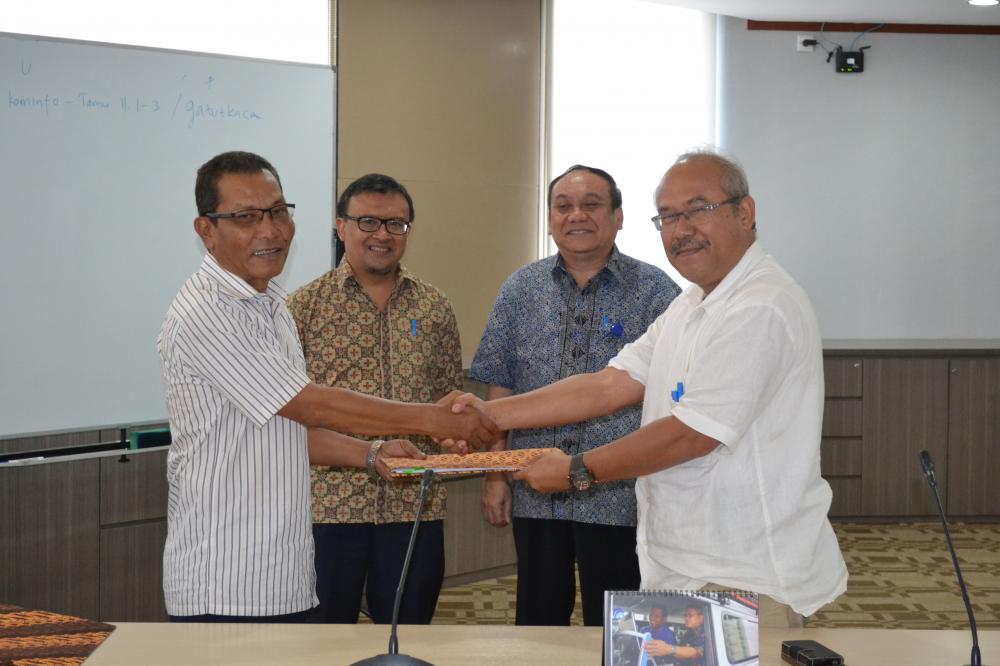 Saling Serah terima Jabatan antara Kasubdit Sertifikasi Operator Radio, Dit Operasi SDPPI dan Kasubdit Montib PPI, Dit Pengendalian SDPPI (24/05/2016)