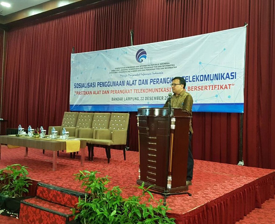 Direktur Pengendalian SDPPI Dwi Handoko membuka acara sosialisasi Bahaya Penggunaan Alat/Perangkat Telekomunikasi Ilegal