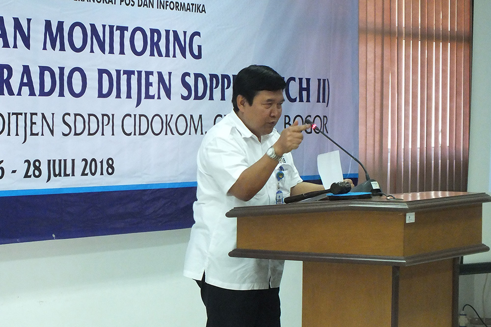 Sekretaris Ditjen SDPPI Sadjan memberikan sambutan ketika membuka Pelatihan Monitoring Spektrum Frekuensi Radio Ditjen SDPPI di PPSDM Ditjen SDPPI, Cisarua, Bogor, Jawa Barat, Senin (16/7/2018). Pelatihan ini akan berlangsung hingga 26 Juli 2018.