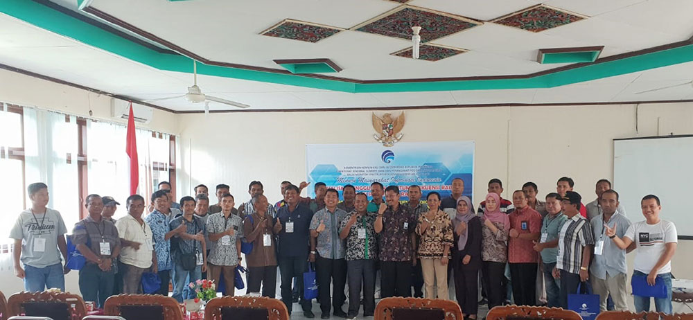 Sosialisasi bertema “Dengan Menggunakan Frekuensi Radio Marine, Aman Berkomunikasi di Laut dan Tidak Mengganggu Frekuensi Penerbangan” yang diselenggarakan Balmon SFR Kelas II Padang, di Kota Painan, Sumatera Barat, Sabtu (10/11/2018).