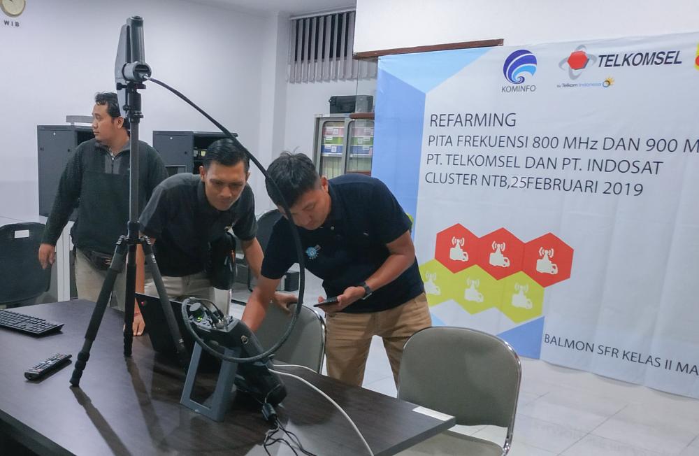 Refarming Pita Frekuensi 800 dan 900 Mhz di NTB