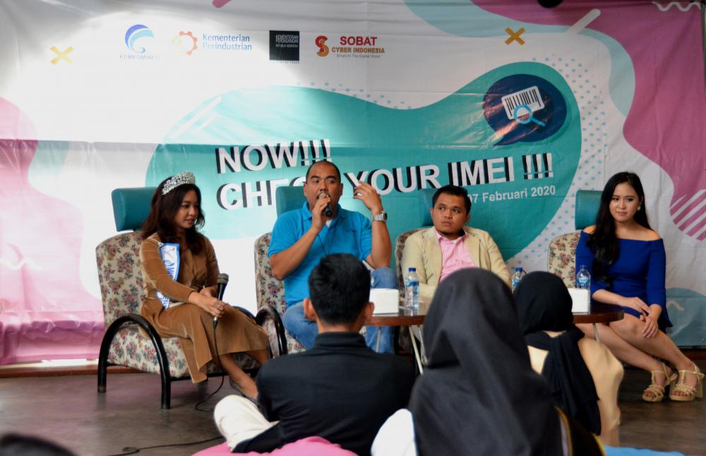 Direktorat Jenderal Sumber Daya dan Perangkat Pos dan Informatika (Ditjen SDPPI) Kementerian Komunikasi dan Informatika  (Kemkominfo), menggandeng  Sobat Cyber Indonesia dalam  sosialisasi  IMEI di  Cerita Cafe,   Jum’at (7/2/20).