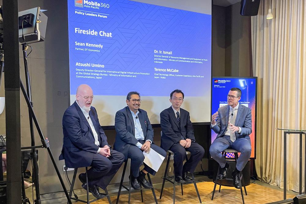 Dirjen SDPPI Ismail dalam sesi Digital Policies & New Business Models for a Digital Future, bersama Pembicara lainnya, Rabu (03/08/2022).