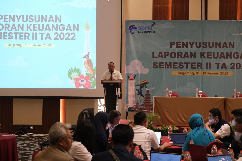 Sesditjen SDPPI Wayan Toni Supriyanto membuka kegiatan Laporan Keuangan Semester II Tahun Anggaran 2022, bertempat di Tangerang, Senin (16/01/2023).
