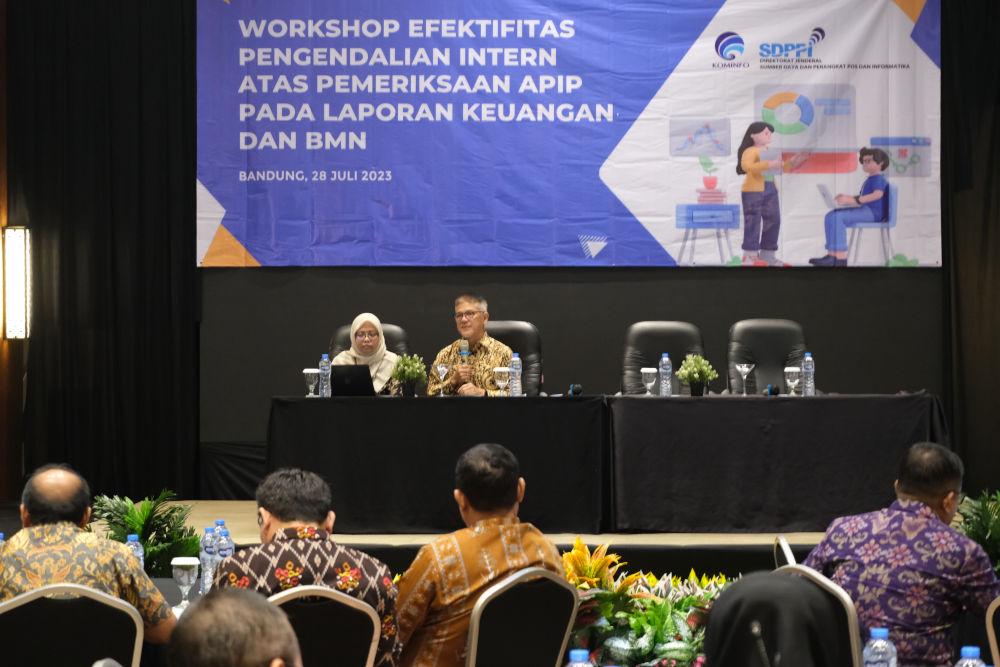 Ilustrasi: Inspektur I Kemkominfo Ivan Santoso menyampaikan hasil pengawasan intern terhadap pengelolaan BMN dan pelaksanaan anggaran Ditjen SDPPI dalam Workshop di Bandung, Jum'at (28/07/2023).