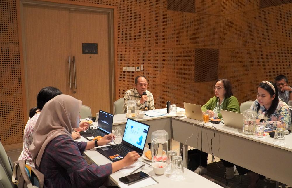 Ketua Tim Kerja Keuangan, Walujo Pambudi  saat membuka sosialisasi Pedoman Pelaksanaan Anggaran 2024, di Hotel Vertu Harmoni Jakarta. Selasa (30/01/2024)