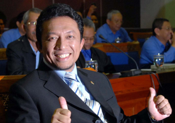 Ilustrasi: Sumber ilustrasi: http://us.images.detik.com/content/2012/07/18/398/tifatuldokdetikfoto460.jpg