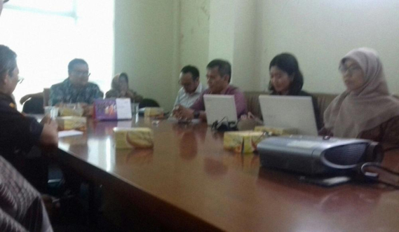 Ilustrasi: Direktorat Pengendalian Sumber Daya dan Perangkat Pos dan Informatika, Ditjen SDPPI, telah merampungkan rancangan standard operasi prosedur (SOP) tentang pelaksanaan tugas Penyidik Pegawai Negeri Sipil (PPNS) .  (20/10). SOP tersebut akan diusulkan menjadi Peraturan Dirjen SDPPI.