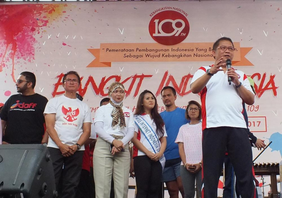 Ilustrasi: Menteri Kominfo Rudiantara pada Panggung Bangkit Indonesia