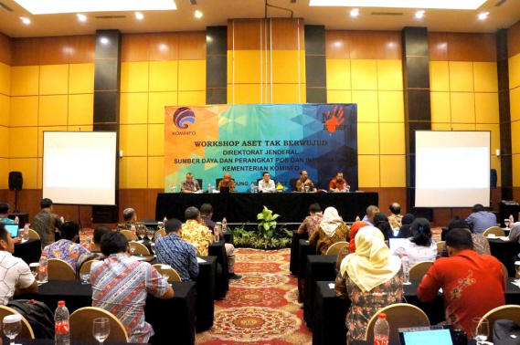 Ilustrasi: Kegiatan workshop Aset Tak Berwujud di Lingkungan Ditjen SDPPPI dilakasanakan di Bandung (9/3). Kegiatan yag diikuti oleh petugas BMN dan SAIBA pada kantor Pusat dan UPT diseluruh Indonesia mengjadirkan narasumber dari Biro Keuangan Kemkominfo dan KPKNL V< Kemnterian Keuangan. (gat)