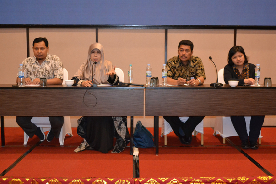 Ilustrasi: Plt Direktur Pengendalian SDPPI Nurhaedah (2-kiri) saat membuka Workshop Pemeliharaan Perangkat Monitoring Spektrum Frekuensi Radio di Kuta, Bali, Selasa (17/7/2018)