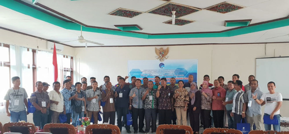 Ilustrasi: Sosialisasi bertema “Dengan Menggunakan Frekuensi Radio Marine, Aman Berkomunikasi di Laut dan Tidak Mengganggu Frekuensi Penerbangan” yang diselenggarakan Balmon SFR Kelas II Padang, di Kota Painan, Sumatera Barat, Sabtu (10/11/2018).