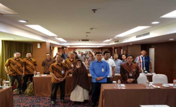 Ilustrasi: Kepala BBPPT Mochamad Rus'an berfoto bersama peserta Forum Diskusi yang diselenggarakan BBPPT di Bekasi, Jawa Barat, Rabu (21/11/2018).