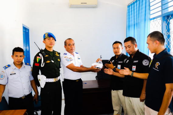 Ilustrasi: Tim dari Lokamon SFR Kendari dalam penertiban spektrum frekuensi radio dan perangkat telekomunikasi di Kota Kendari, Sulawesi Tenggara, pada 10-14 Desember 2018.