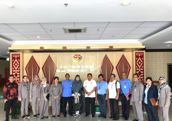 Ilustrasi: Tim Kunjungan Kerja berfoto bersama di Kantor  Gubernur NTT
